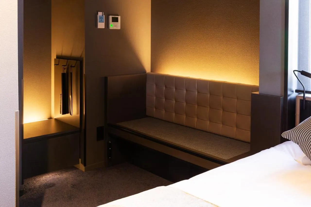 The Royal Park Canvas - Ginza 8 Tokyo Hotel