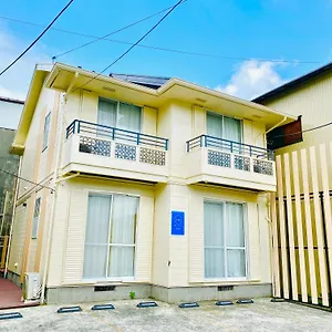 https://a-torii-miea-bohemia-no-oabya-combini.hotelshakone.com