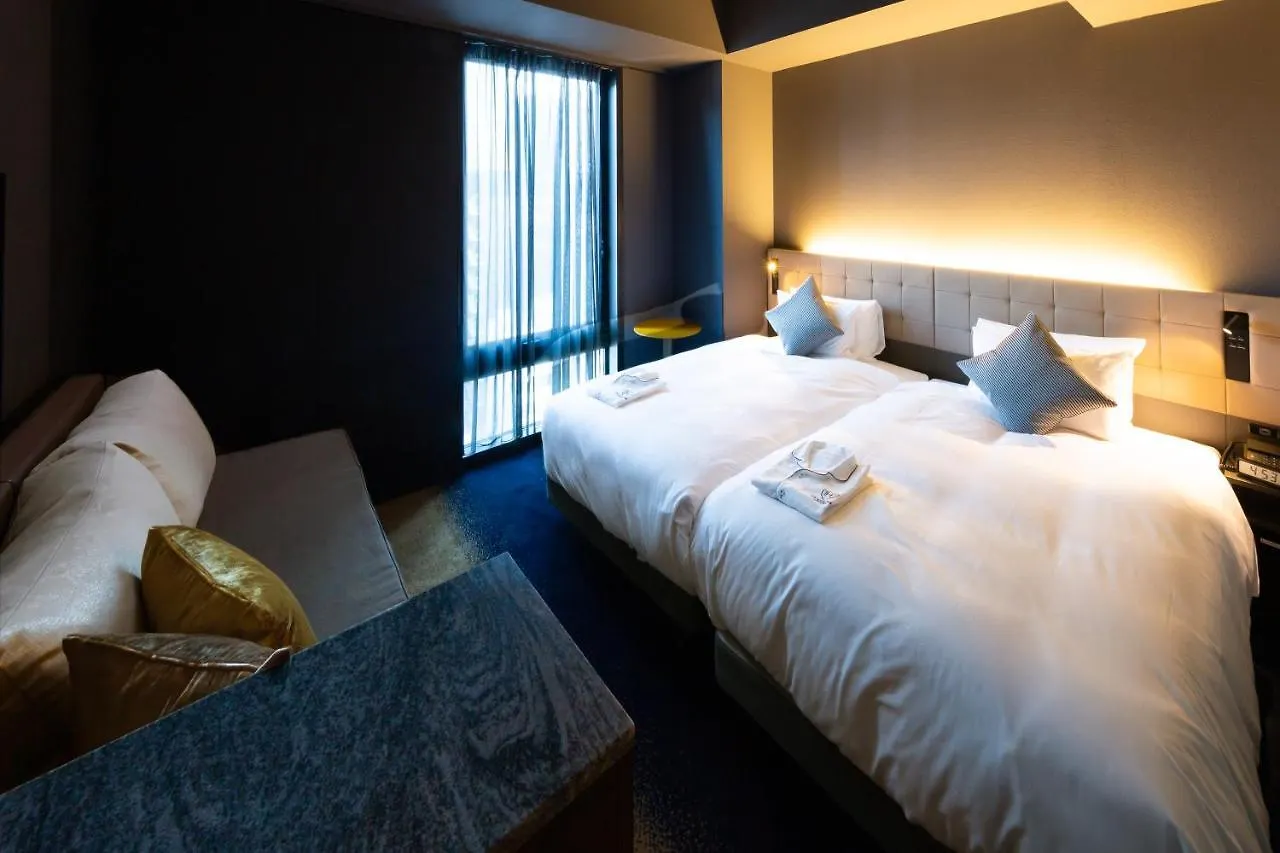 The Royal Park Canvas - Ginza 8 Tokyo Hotel